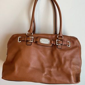 Michael Kors NWOT Camel small weekender/tote bag
